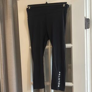 Peloton Black Performance Leggings. Women’s Medium